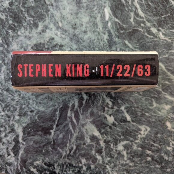 11/22/63 A Novel by Stephen King Hardback Book - Picture 3 of 8